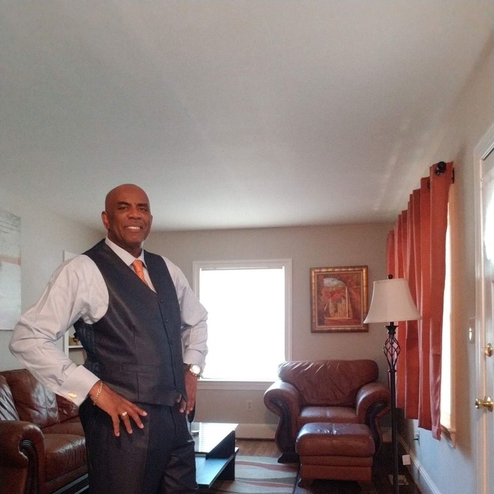 Meet your Posher, Michael